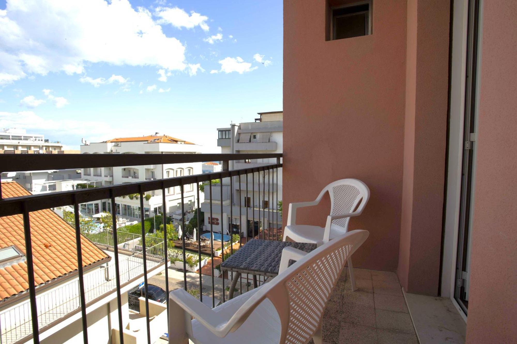Hotel Selene - Vista Mare Riccione Habitación foto